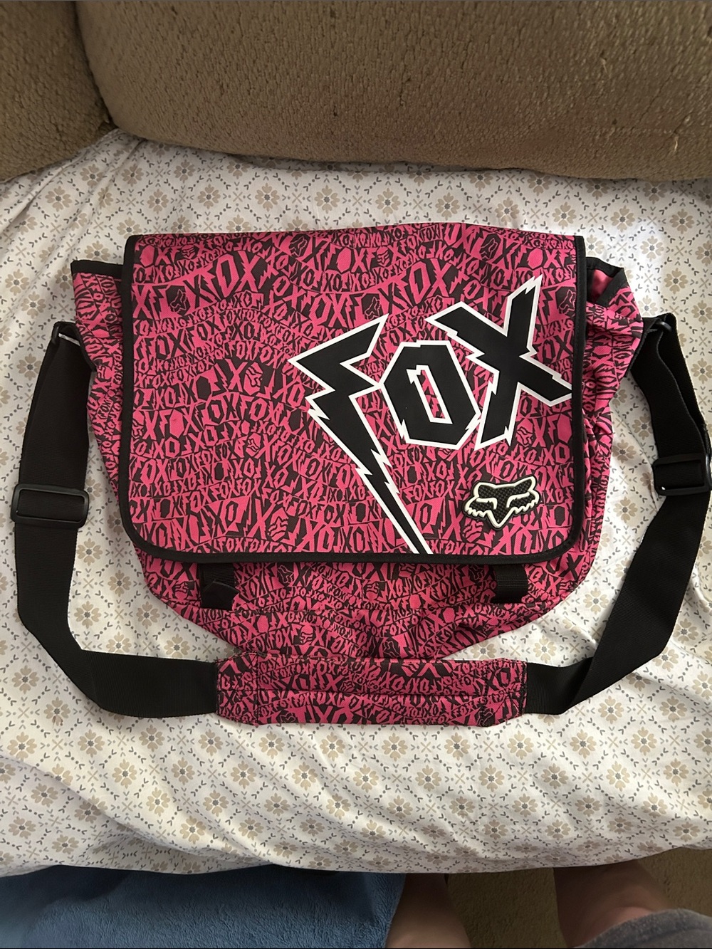 Fox Pink and Black Graphic Crossbody Messenger Bag